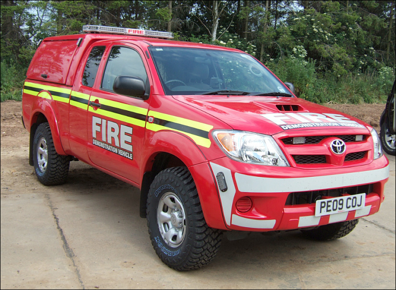 Toyota Hilux RIV (2) - Evems Limited - Good quality fire engines for sale